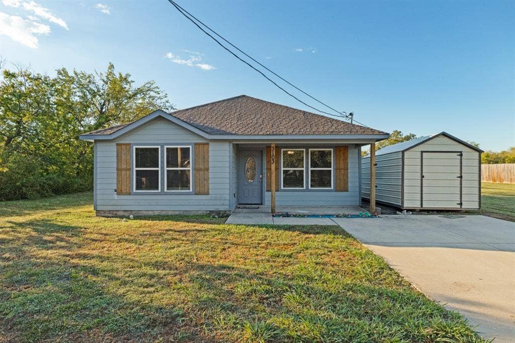 3103 Silver Street, Greenville, TX 75401 3103 Silver Street, Greenville, TX 75401