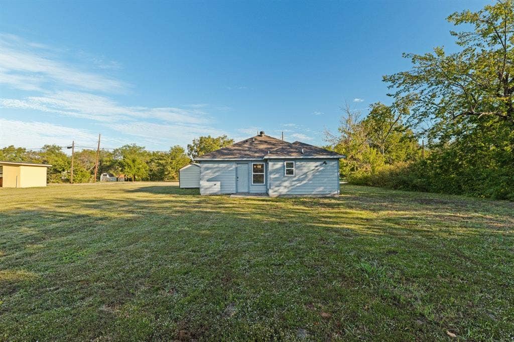 3103 Silver Street, Greenville, TX 75401 3103 Silver Street, Greenville, TX 75401