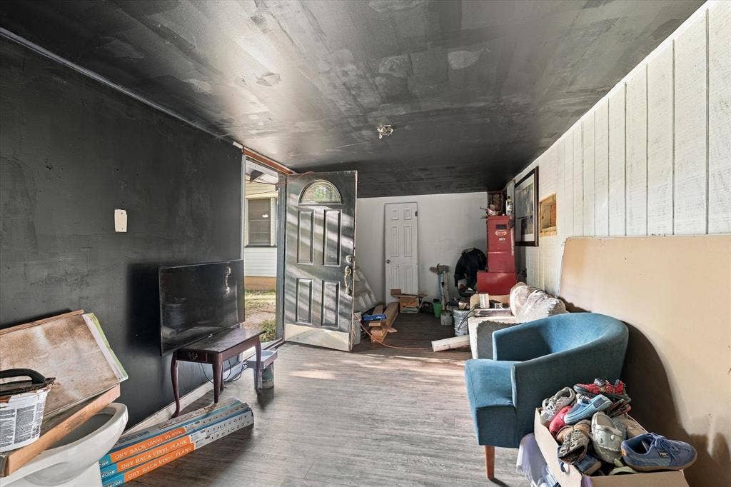 2108 Lyle, Waco, TX 76708 Inside of partially converted garage