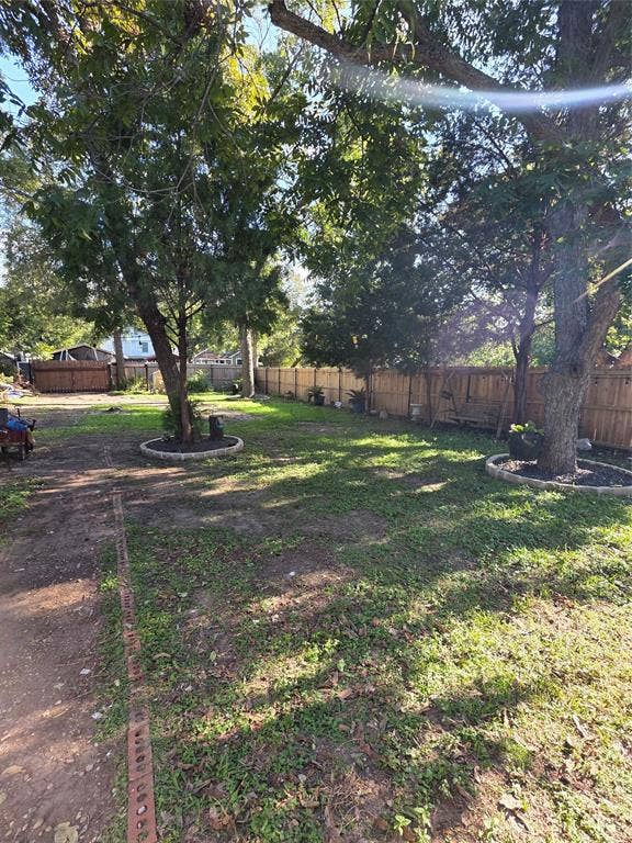 2108 Lyle, Waco, TX 76708 2108 Lyle, Waco, TX 76708