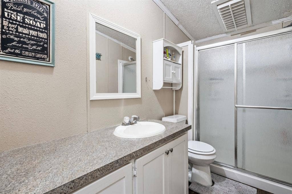 5716 County Road 4516, Commerce, TX 75428 5716 County Road 4516, Commerce, TX 75428