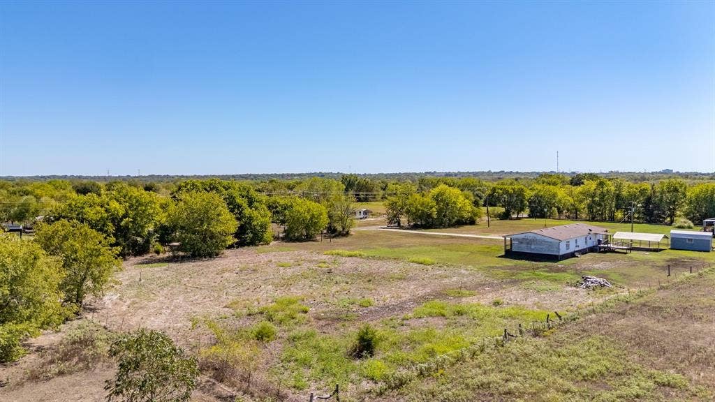5716 County Road 4516, Commerce, TX 75428 5716 County Road 4516, Commerce, TX 75428