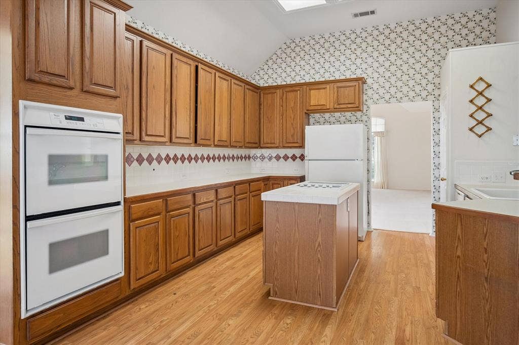11511 Prestige Drive, Frisco, TX 75033 11511 Prestige Drive, Frisco, TX 75033
