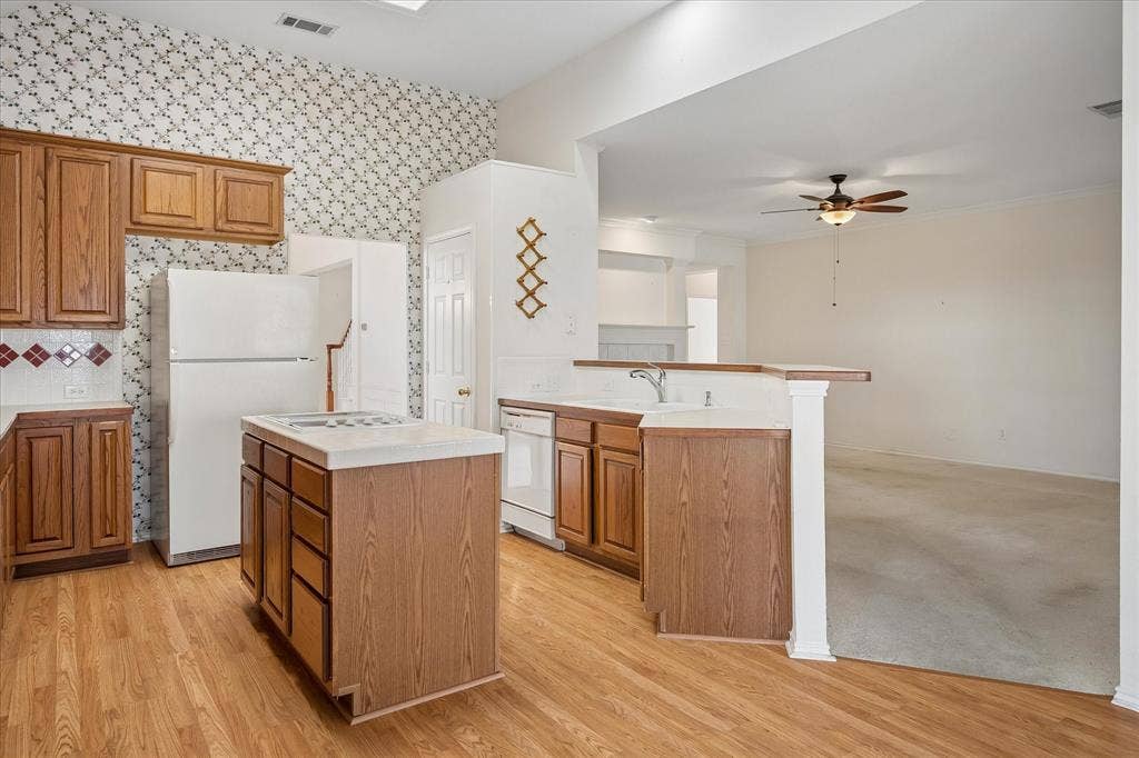 11511 Prestige Drive, Frisco, TX 75033 11511 Prestige Drive, Frisco, TX 75033
