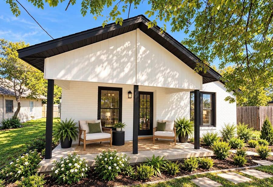Property photo for 709 E Jefferson Street, Waxahachie, TX