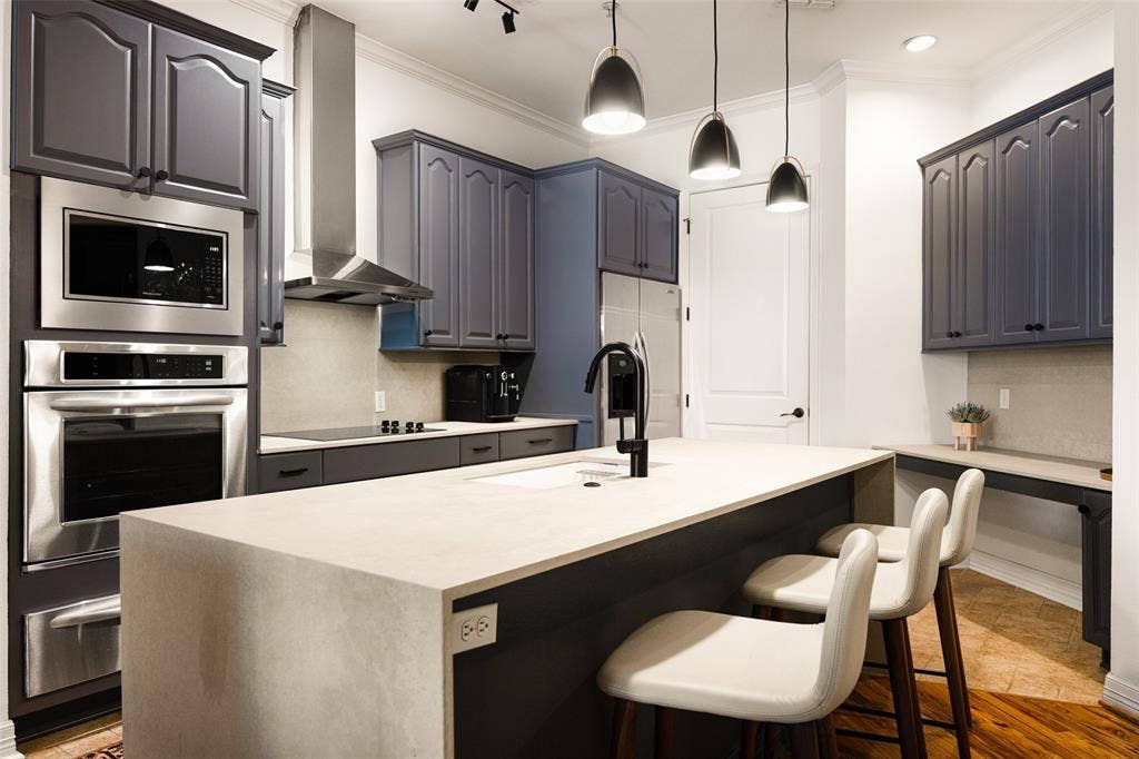 8616 Turtle Creek Boulevard, #516, Dallas, TX 75225 8616 Turtle Creek Boulevard, #516, Dallas, TX 75225