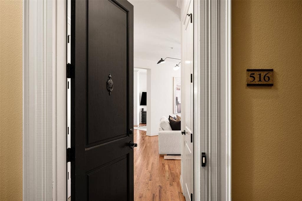 8616 Turtle Creek Boulevard, #516, Dallas, TX 75225 8616 Turtle Creek Boulevard, #516, Dallas, TX 75225
