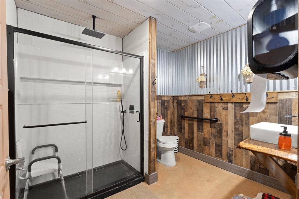 105 Private Road 6029, Anna, TX 75409 105 Private Road 6029, Anna, TX 75409