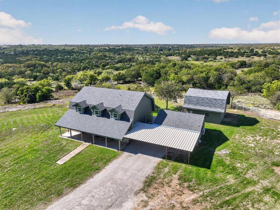 Property photo for 7600 Clearview Hills Court, Cresson, TX