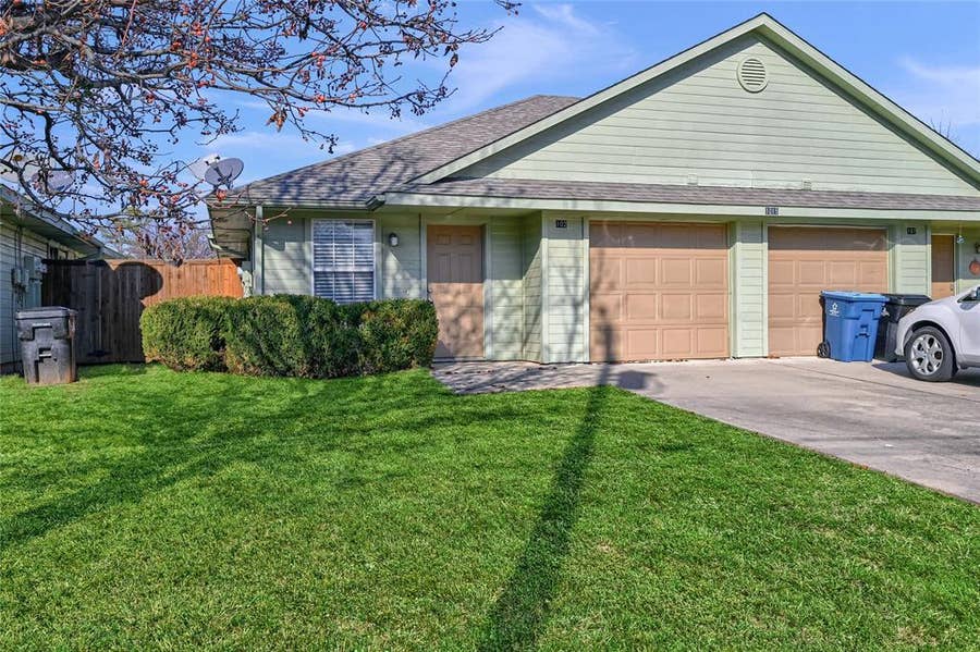 Property photo for 1015 Rice Street, #102, Denison, TX