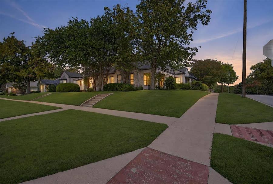 Property photo for 4400 Birchman Avenue, Fort Worth, TX