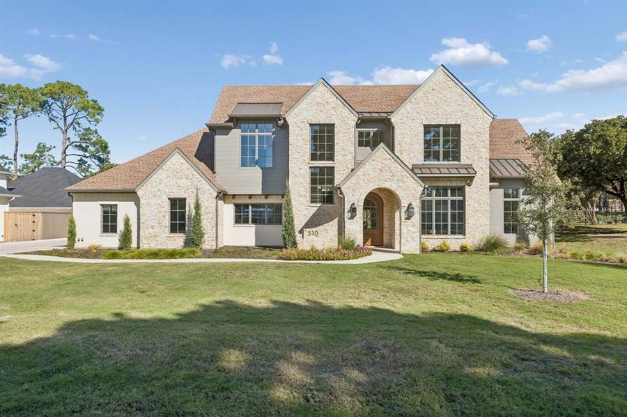Property photo for 510 Bandit Trail, Colleyville, TX