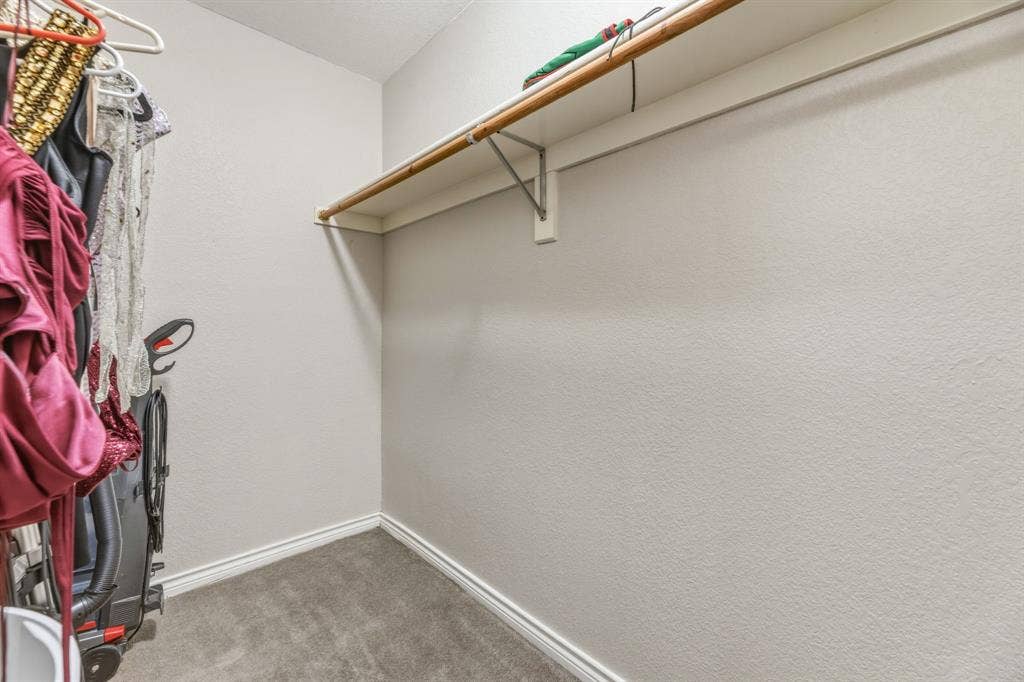 1817 Lake Whitney Lane, Allen, TX 75002 1817 Lake Whitney Lane, Allen, TX 75002