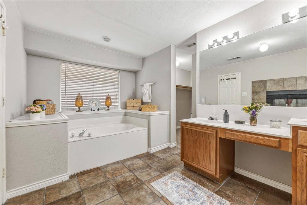 1817 Lake Whitney Lane, Allen, TX 75002 1817 Lake Whitney Lane, Allen, TX 75002