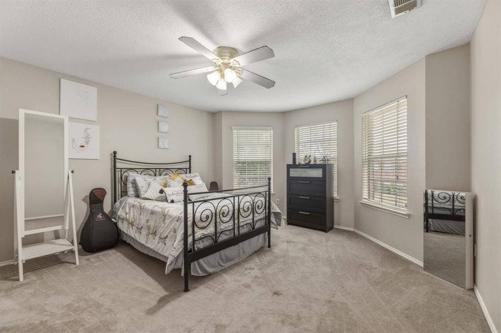 1817 Lake Whitney Lane, Allen, TX 75002 1817 Lake Whitney Lane, Allen, TX 75002