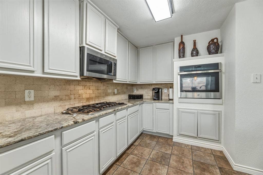 1817 Lake Whitney Lane, Allen, TX 75002 1817 Lake Whitney Lane, Allen, TX 75002