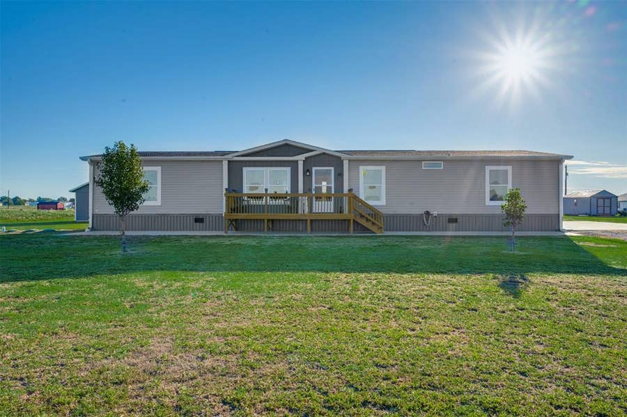 Property photo for 10 Private Road 33084, Sumner, TX