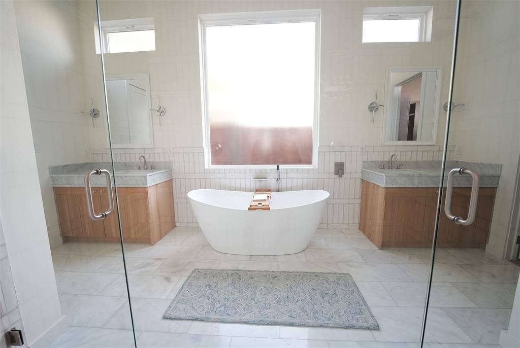 3507 Warick Drive, Dallas, TX 75229 3507 Warick Drive, Dallas, TX 75229