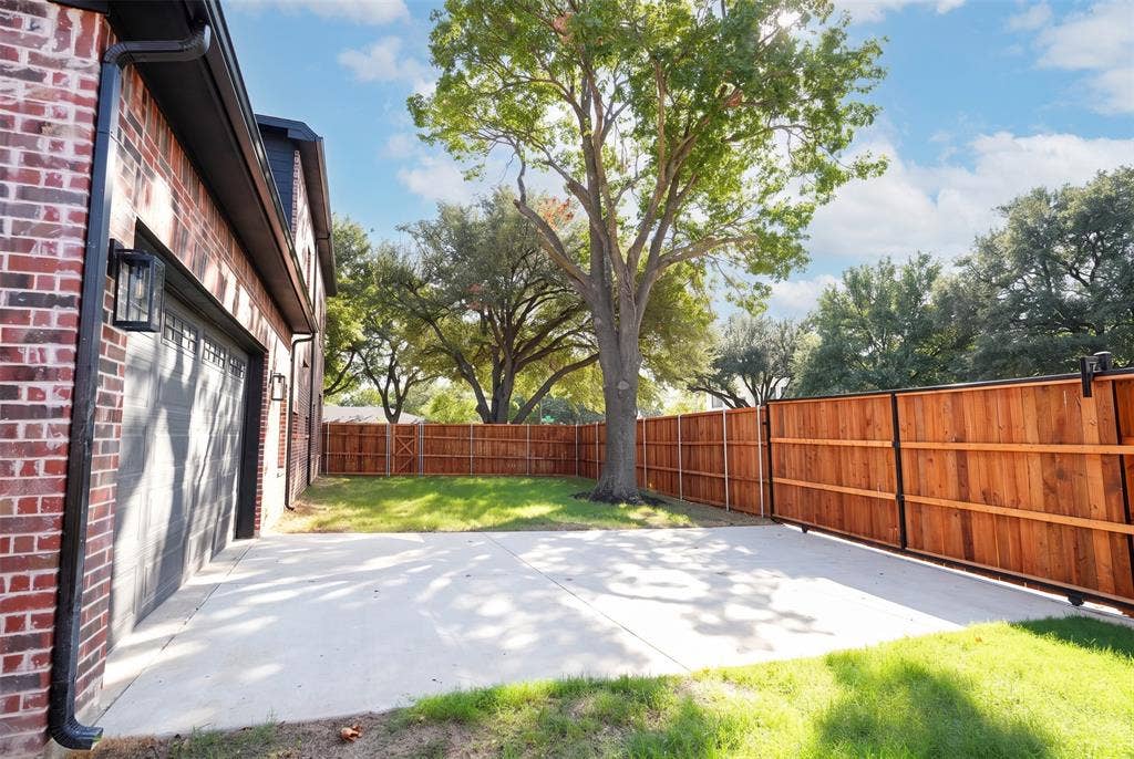 3507 Warick Drive, Dallas, TX 75229 3507 Warick Drive, Dallas, TX 75229