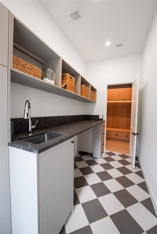 3507 Warick Drive, Dallas, TX 75229 3507 Warick Drive, Dallas, TX 75229