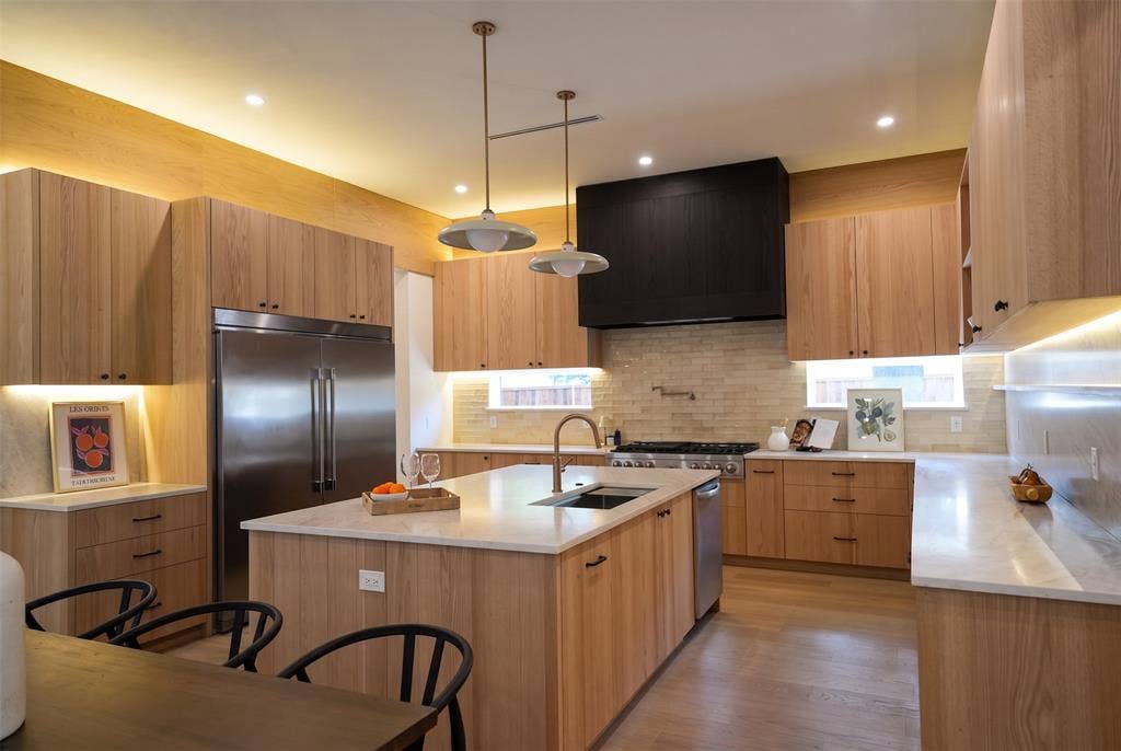 3507 Warick Drive, Dallas, TX 75229 3507 Warick Drive, Dallas, TX 75229