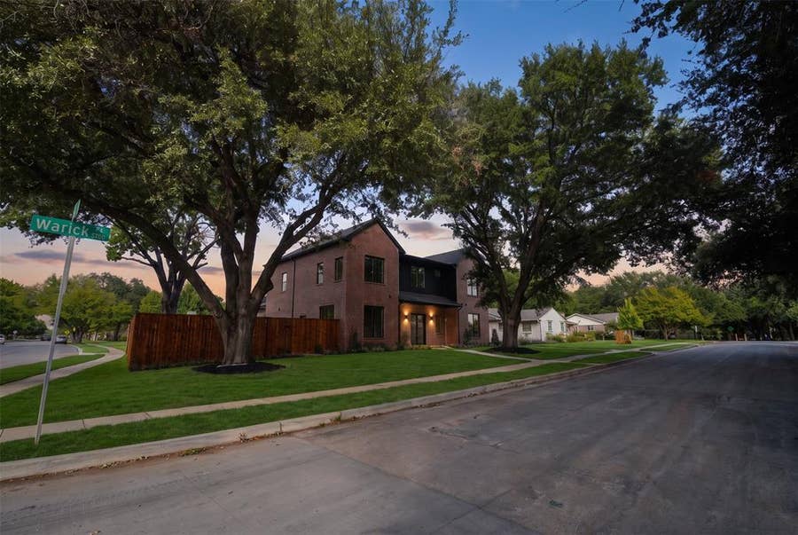 Property photo for 3507 Warick Drive, Dallas, TX