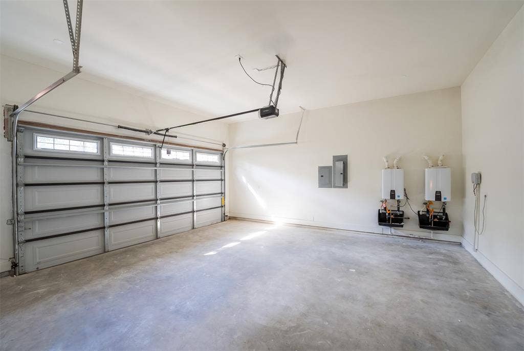 3507 Warick Drive, Dallas, TX 75229 3507 Warick Drive, Dallas, TX 75229
