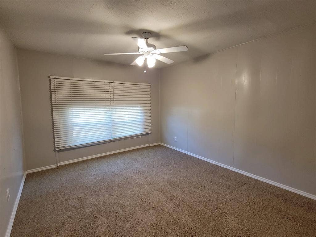 1311 Crestridge Drive, Mesquite, TX 75149