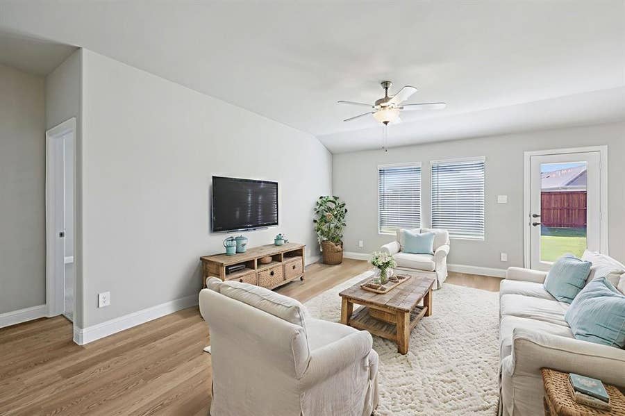 Property photo for 3805 High Valley Drive, Princeton, TX
