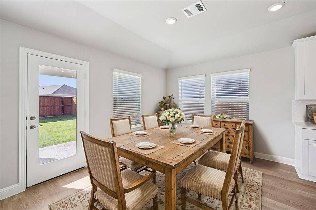 3805 High Valley Drive, Princeton, TX 75071 3805 High Valley Drive, Princeton, TX 75071