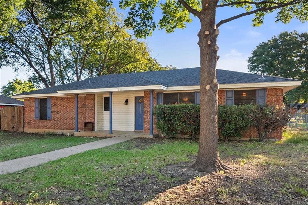 1606 Ridge Court, Midlothian, TX 76065 1606 Ridge Court, Midlothian, TX 76065