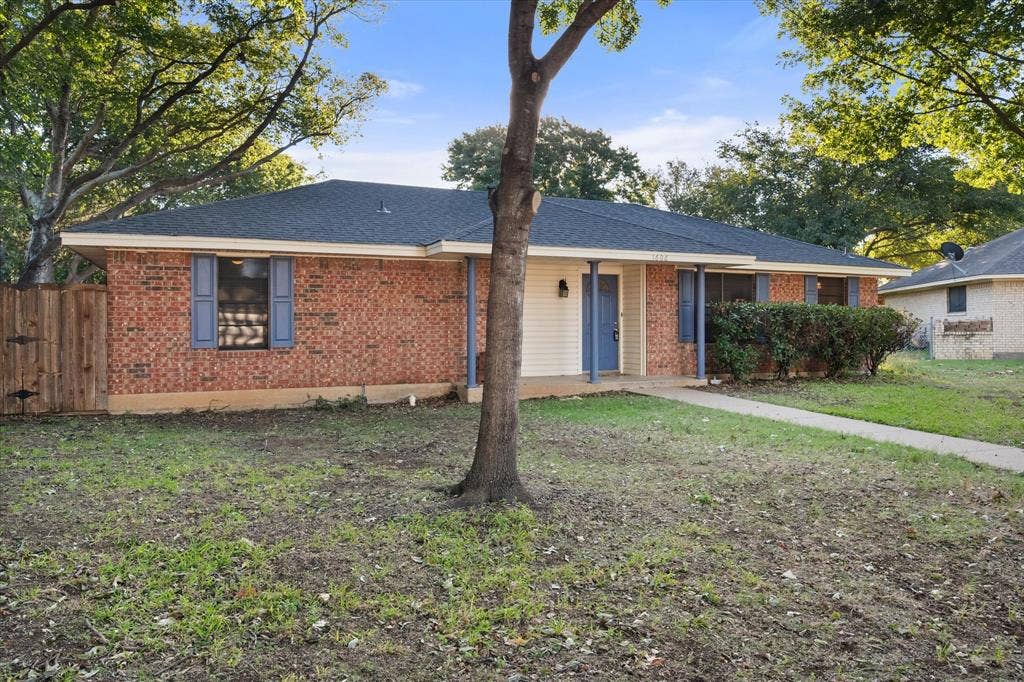 1606 Ridge Court, Midlothian, TX 76065 1606 Ridge Court, Midlothian, TX 76065