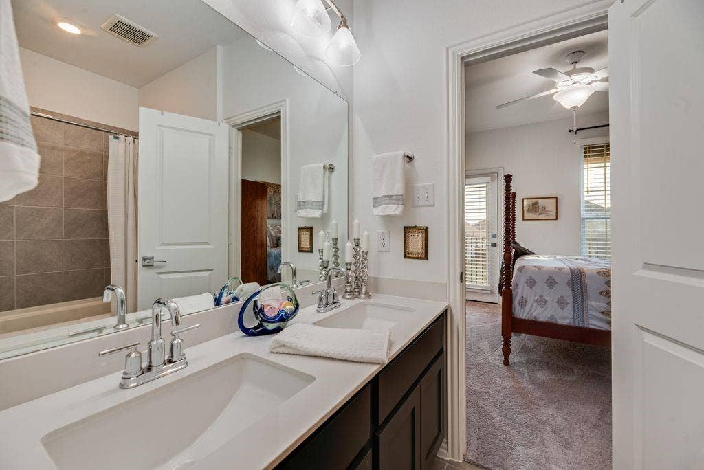 1744 Everglades Drive, Forney, TX 75126 1744 Everglades Drive, Forney, TX 75126
