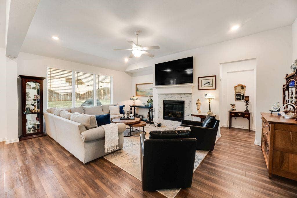 1744 Everglades Drive, Forney, TX 75126 1744 Everglades Drive, Forney, TX 75126