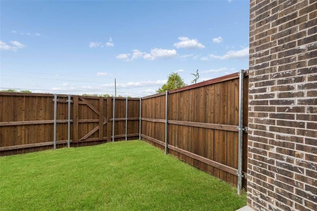 928 Heart Reef Road, Plano, TX 75075 Representative Photo - Not Actual Home *