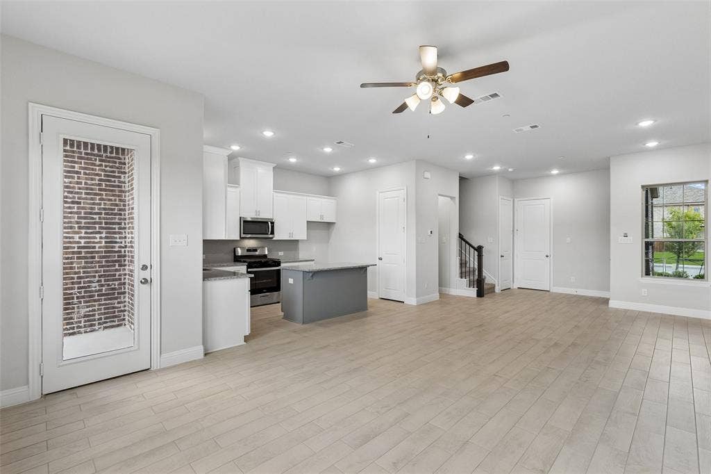 928 Heart Reef Road, Plano, TX 75075 Representative Photo - Not Actual Home *