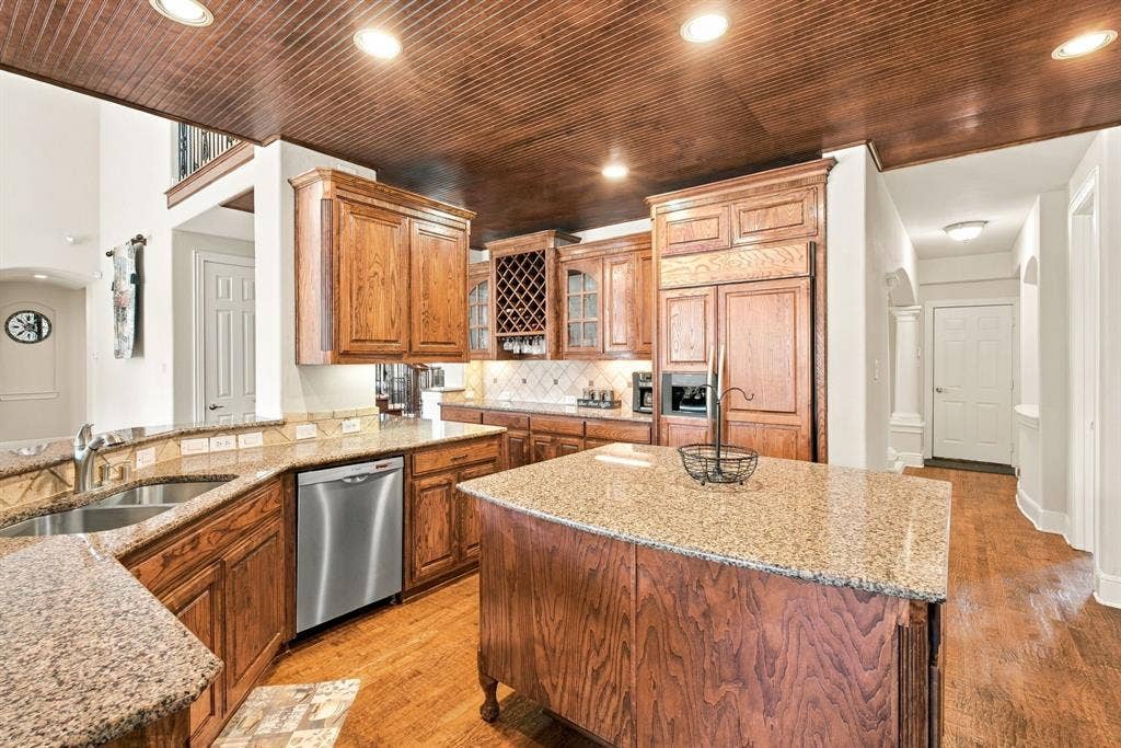 524 Carrington Lane, Murphy, TX 75094 524 Carrington Lane, Murphy, TX 75094