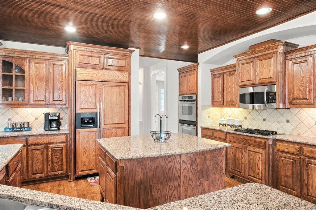 524 Carrington Lane, Murphy, TX 75094 524 Carrington Lane, Murphy, TX 75094
