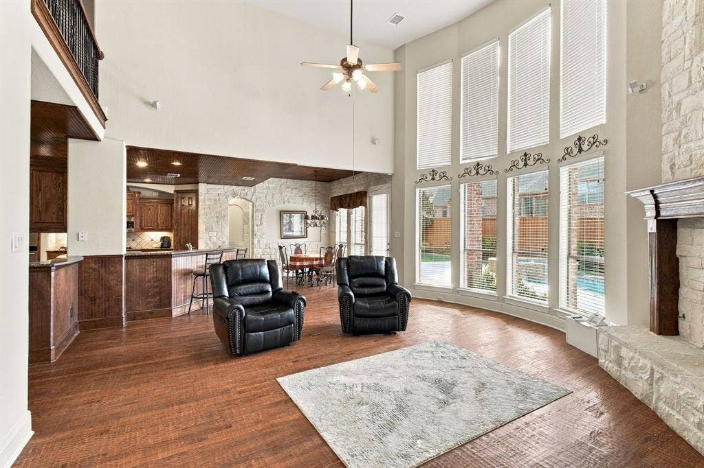 524 Carrington Lane, Murphy, TX 75094 524 Carrington Lane, Murphy, TX 75094