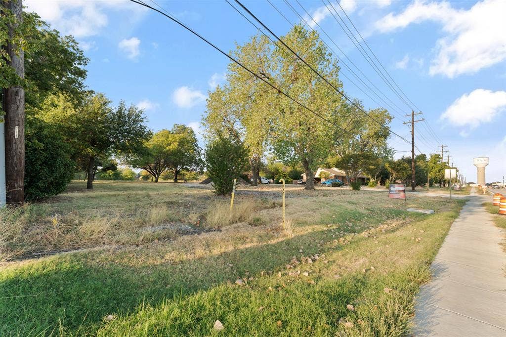 601 and 595 Parker Road, Wylie, TX 75098 601 and 595 Parker Road, Wylie, TX 75098