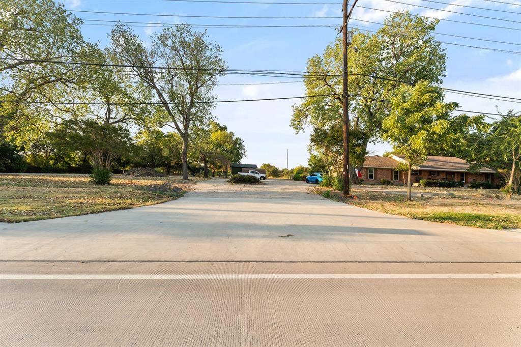 601 and 595 Parker Road, Wylie, TX 75098 601 and 595 Parker Road, Wylie, TX 75098