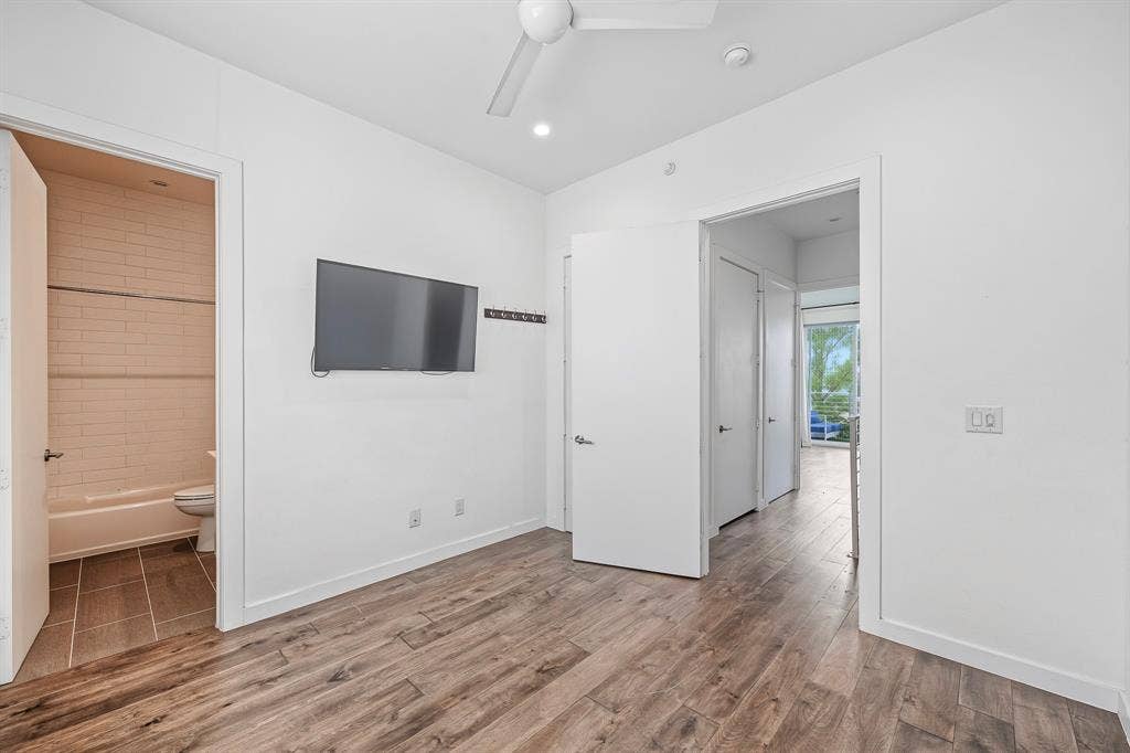 4545 Bowser Avenue, #203, Dallas, TX 75219 4545 Bowser Avenue, #203, Dallas, TX 75219