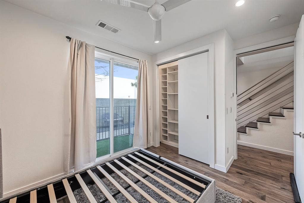 4545 Bowser Avenue, #203, Dallas, TX 75219 4545 Bowser Avenue, #203, Dallas, TX 75219