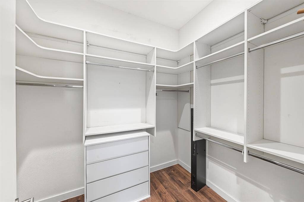 4545 Bowser Avenue, #203, Dallas, TX 75219 4545 Bowser Avenue, #203, Dallas, TX 75219