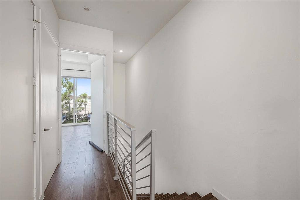 4545 Bowser Avenue, #203, Dallas, TX 75219 4545 Bowser Avenue, #203, Dallas, TX 75219