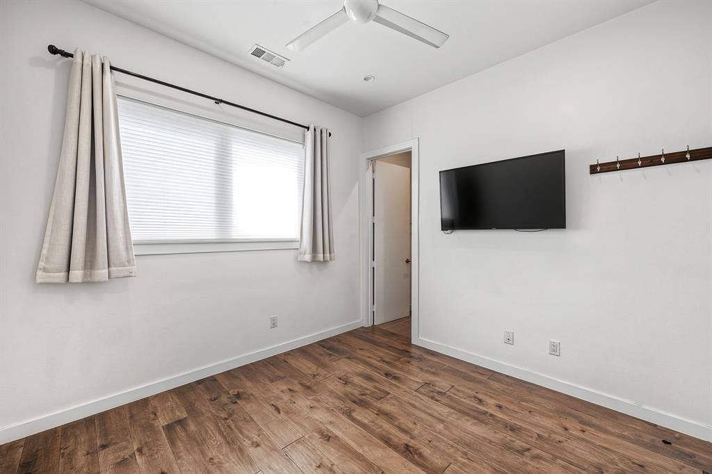 4545 Bowser Avenue, #203, Dallas, TX 75219 4545 Bowser Avenue, #203, Dallas, TX 75219