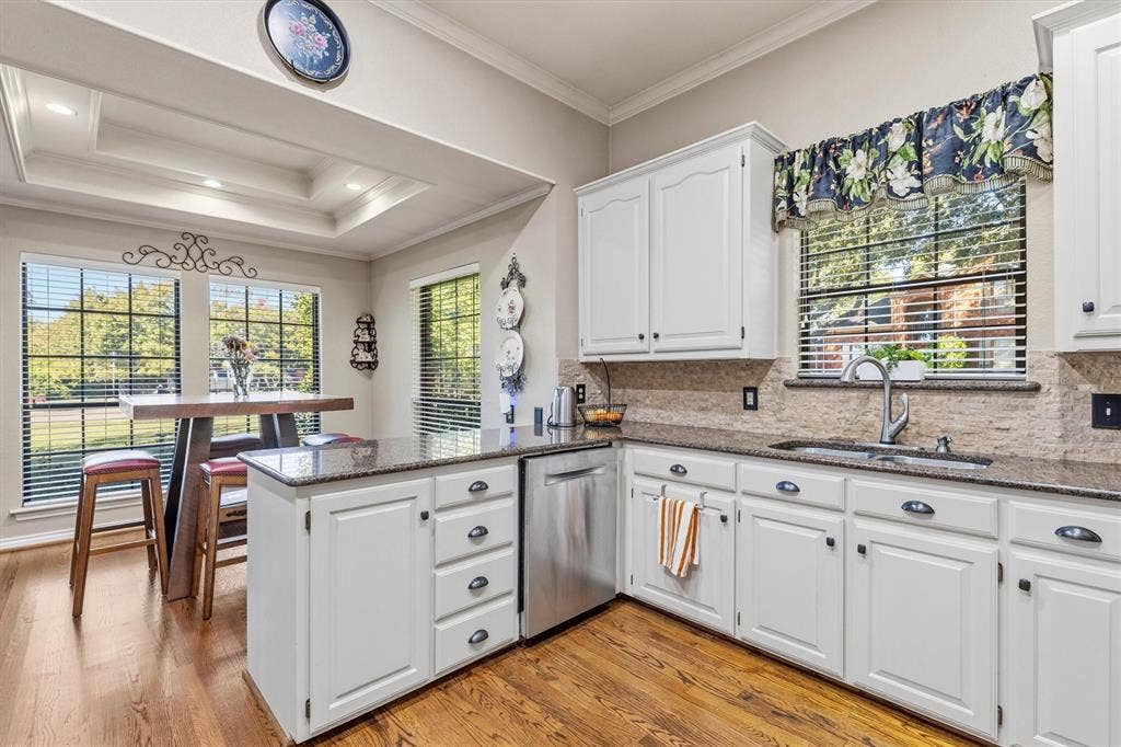 824 Parkhaven Drive, Mesquite, TX 75149