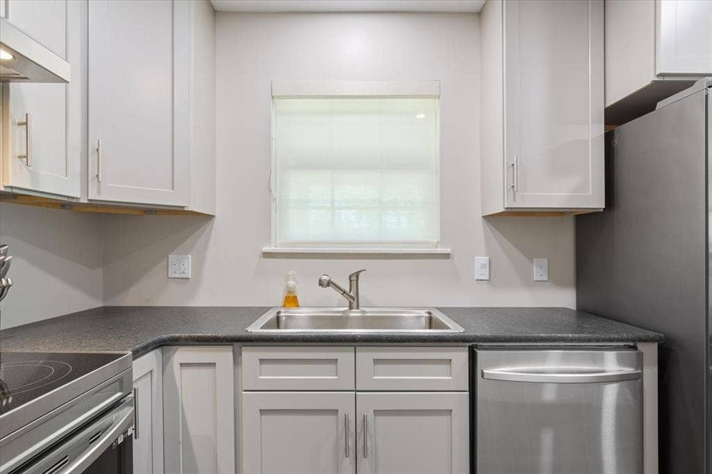 1201 Forrest Street, Waco, TX 76704 1201 Forrest Street, Waco, TX 76704