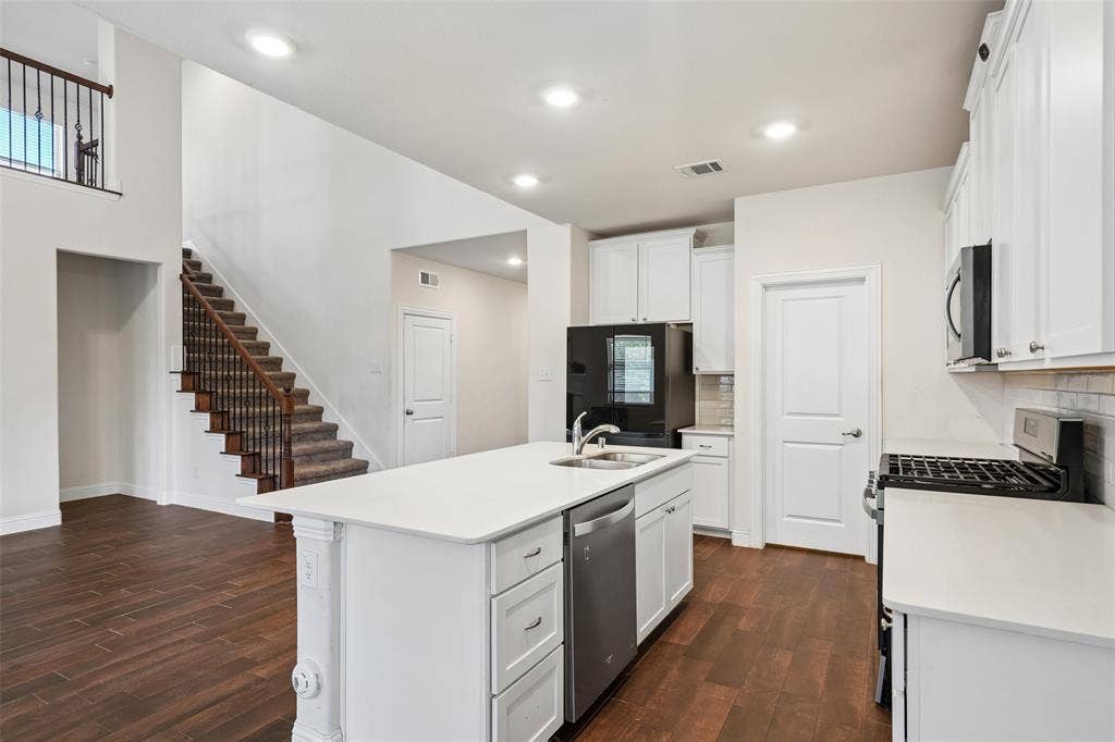 4219 Long Drive, Forney, TX 75126 4219 Long Drive, Forney, TX 75126