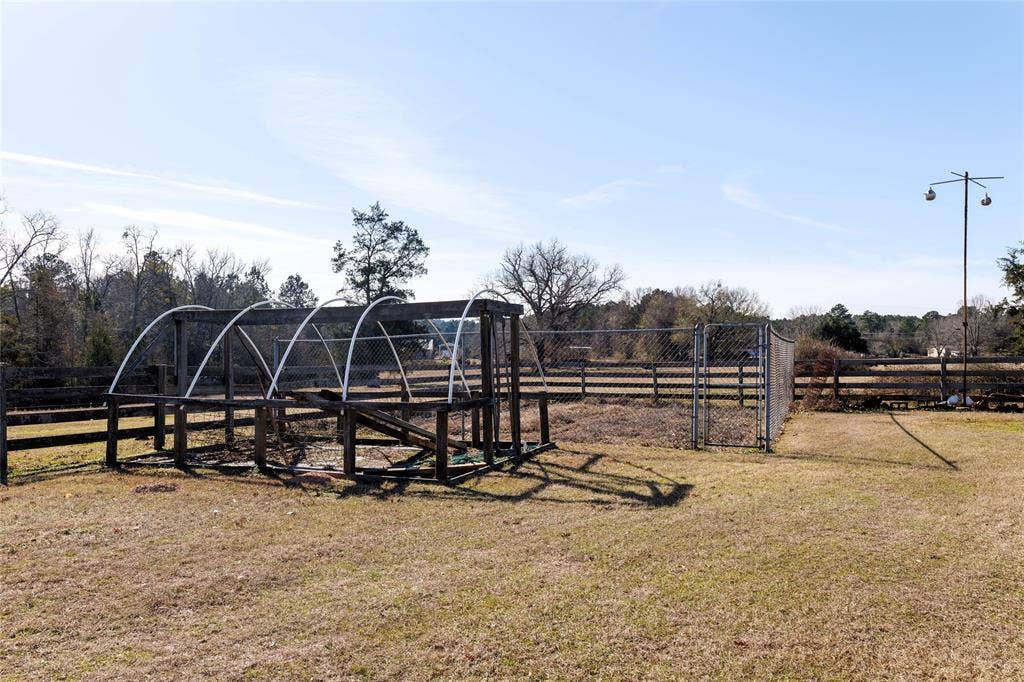 12987 County Road 452, Lindale, TX 75771